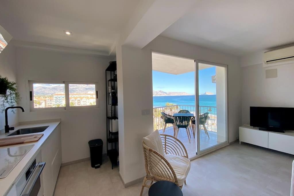 Appartamento Cosy Flat With Magnificent Views In L'Albir El Albir Esterno foto